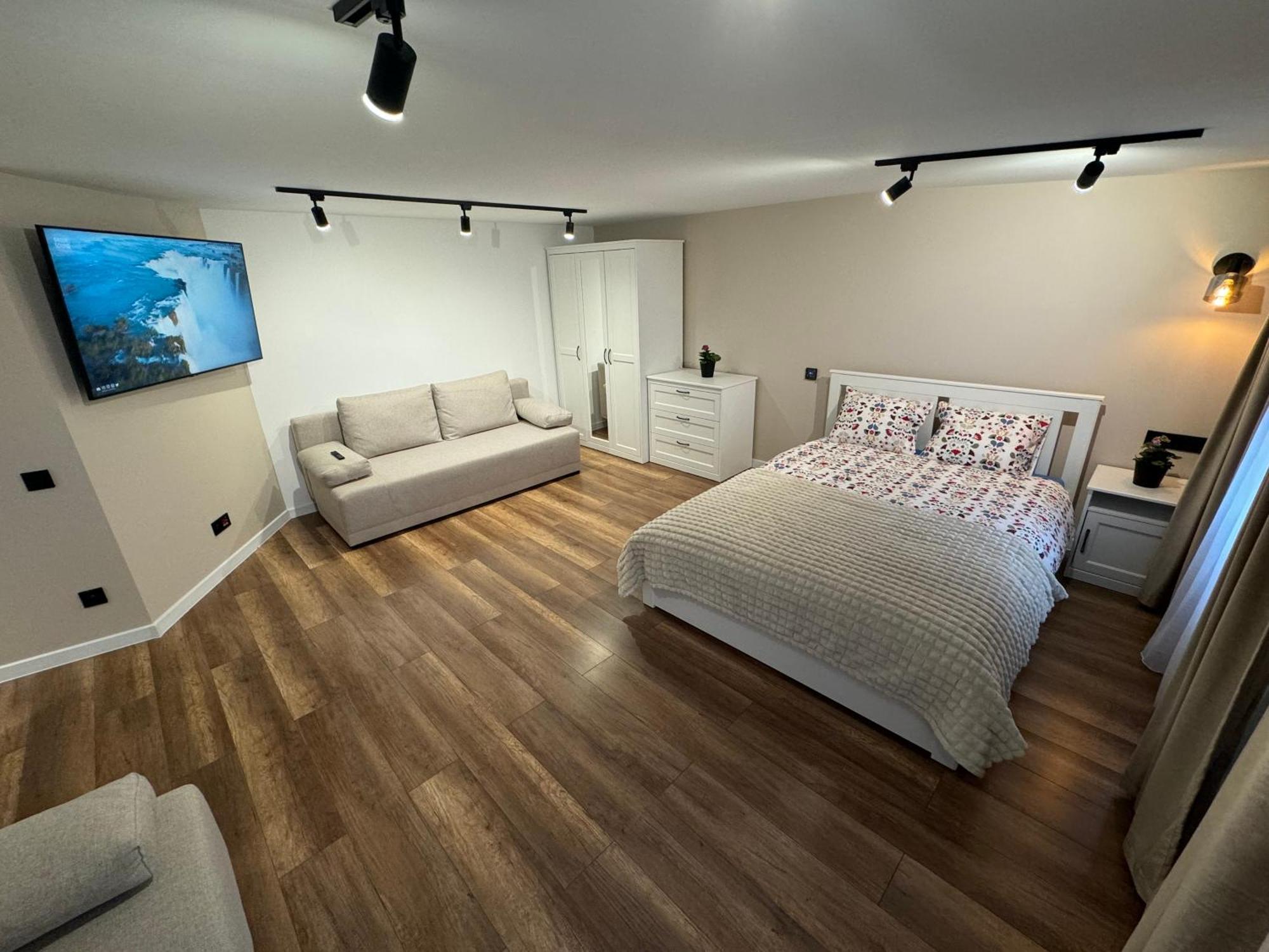 Gray Apartment 24H - Parking On The Street 卡托维兹 外观 照片